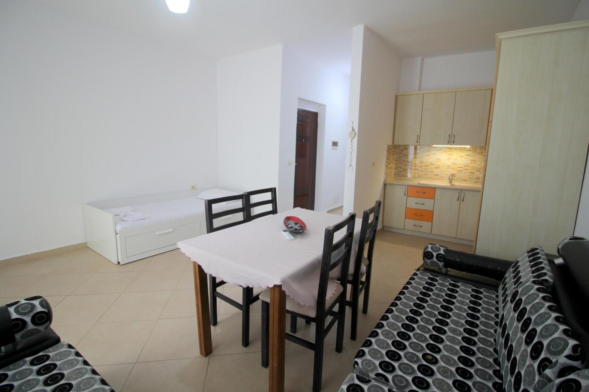 July Seaview Apartments Sarandë Exterior foto
