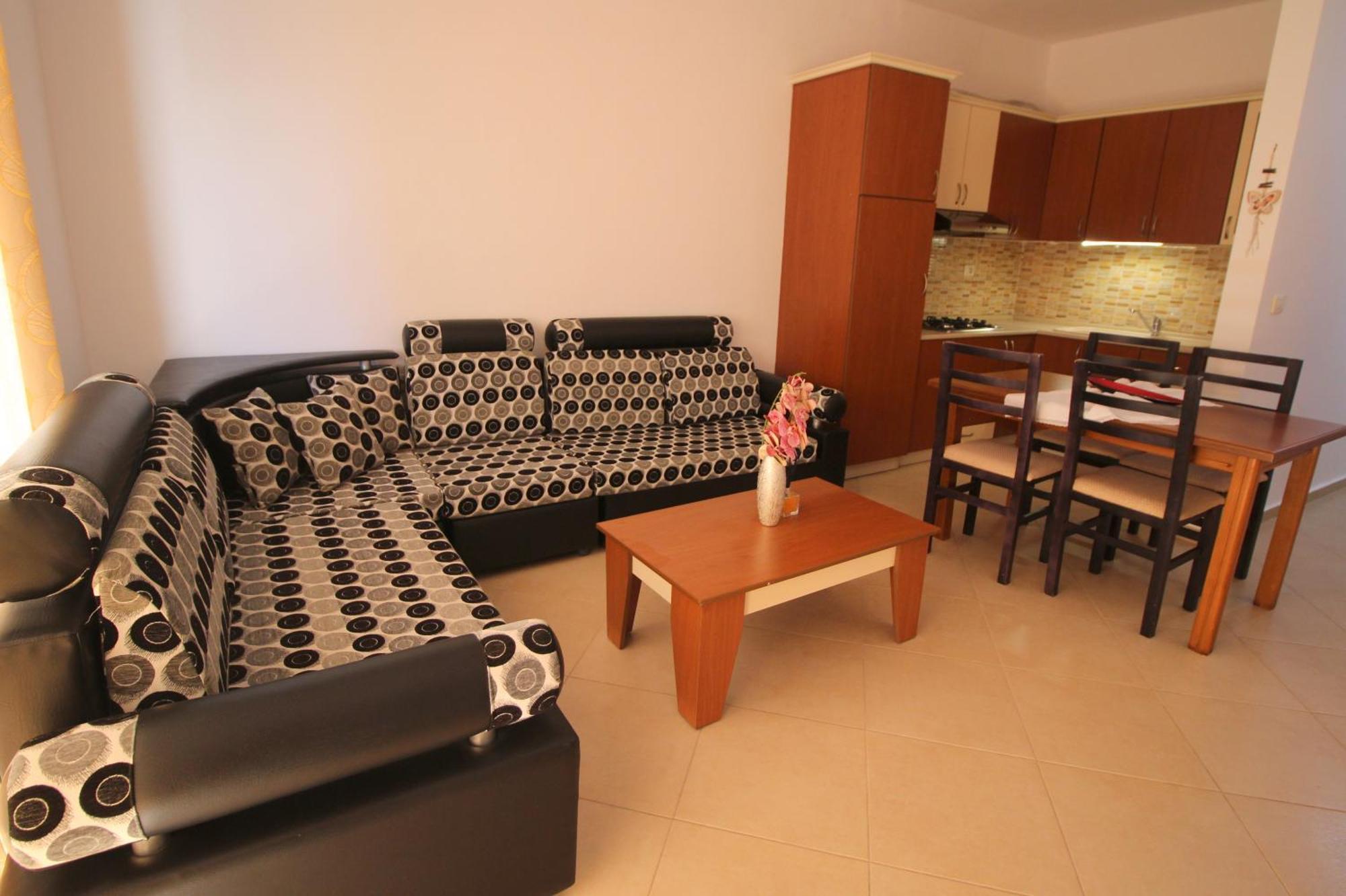 July Seaview Apartments Sarandë Exterior foto