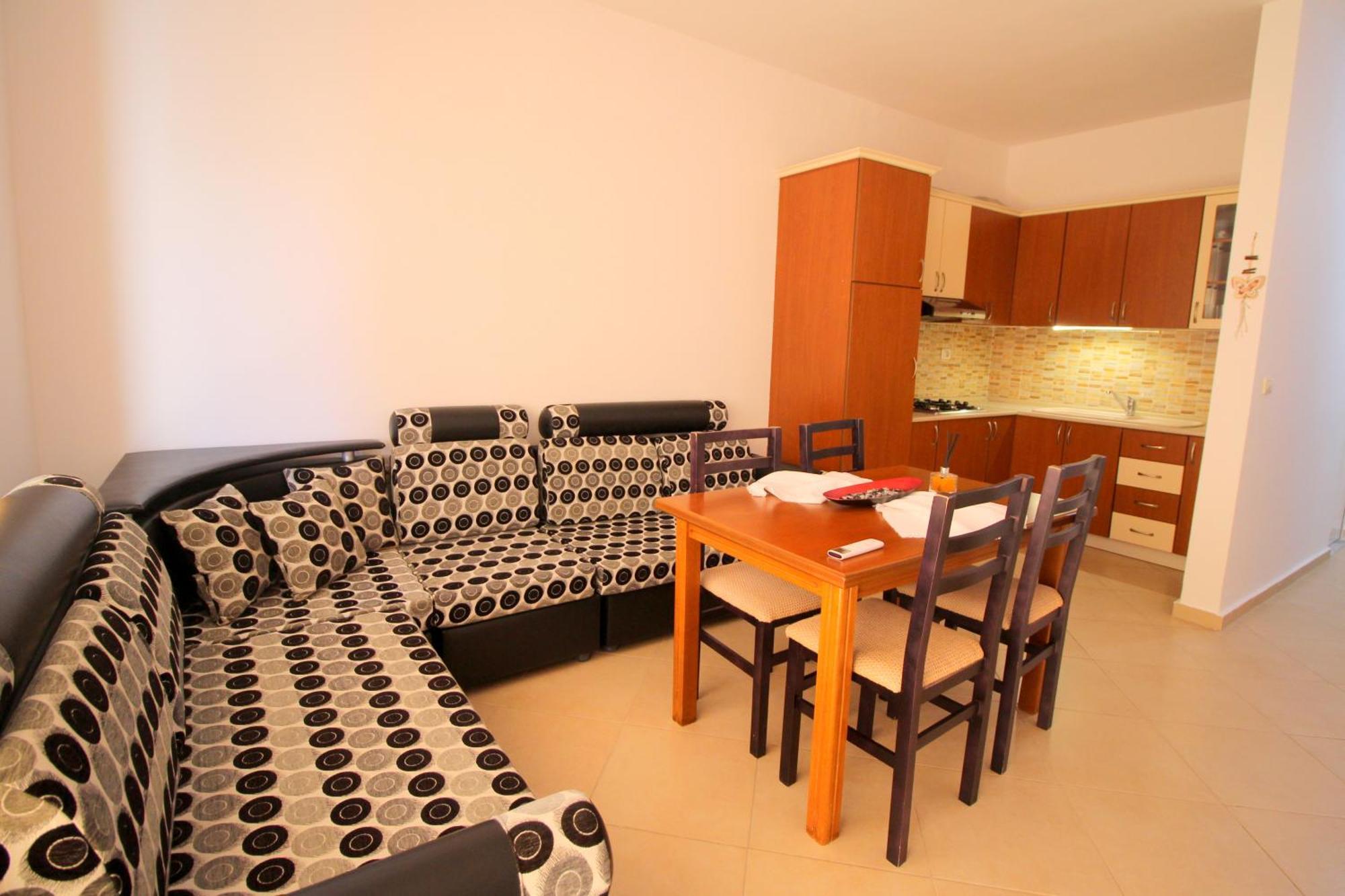 July Seaview Apartments Sarandë Exterior foto