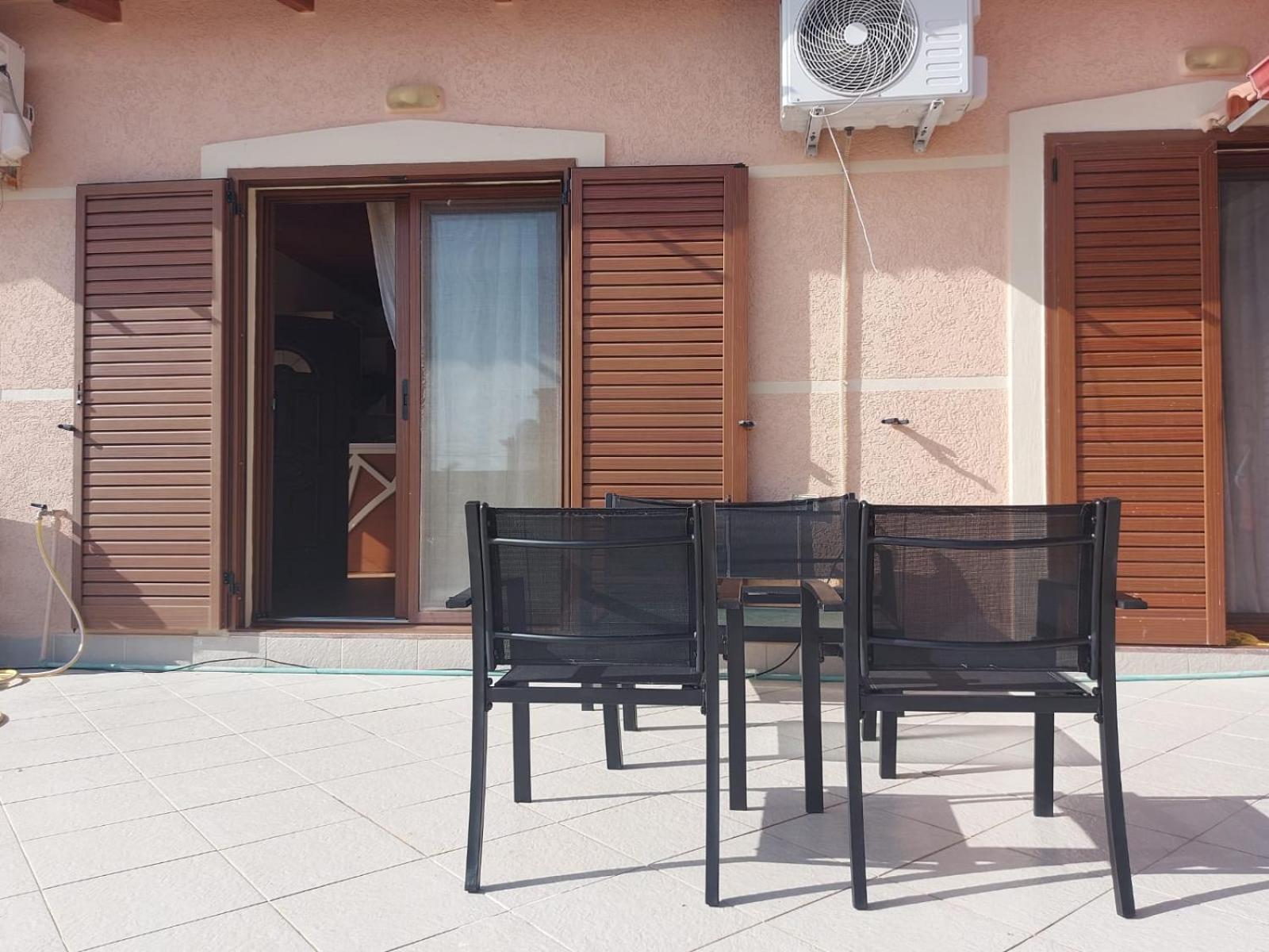 July Seaview Apartments Sarandë Exterior foto