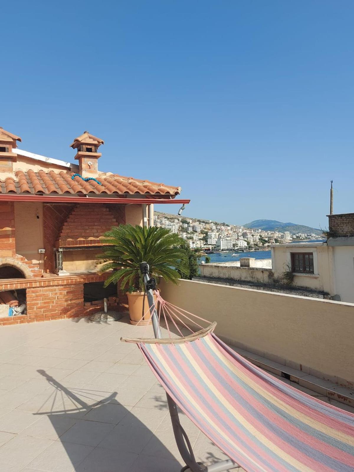 July Seaview Apartments Sarandë Exterior foto